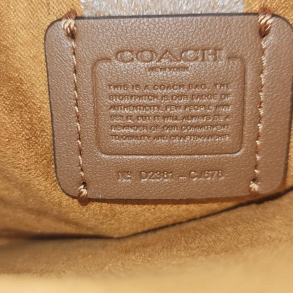 NWT Coach Mini Klare Crossbody. Houndstooth Print - Picture 10 of 14